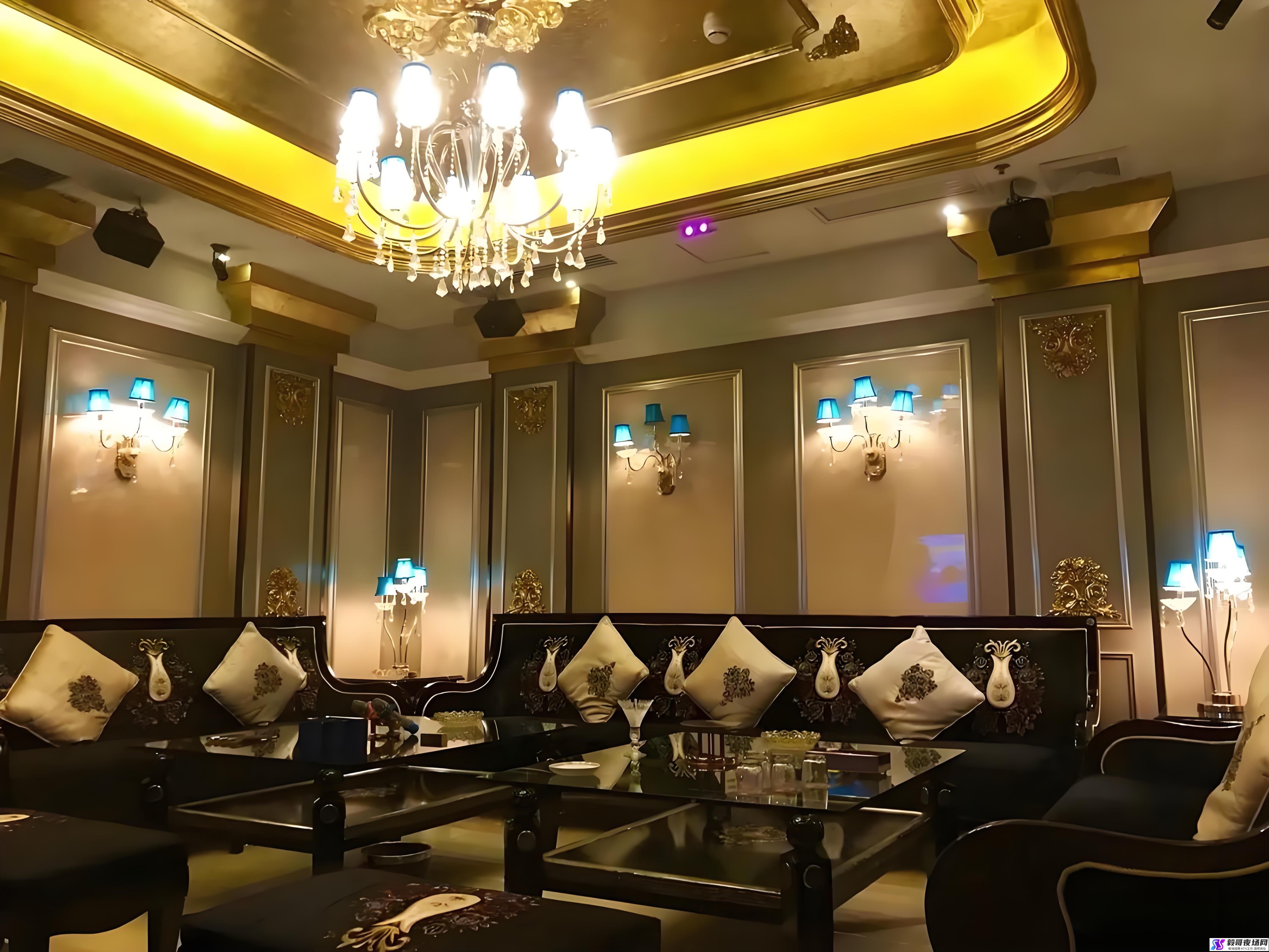 探寻广州夜生活：揭秘广州最大夜场酒吧的独特魅力